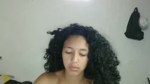Snapshot of ley_blus1 chatting on February 21, 4:37 pm lolita online show from February 21, 4:37 pm