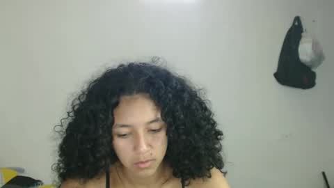 Snapshot of ley_blus1 chatting on February 24, 4:58 pm lolita online show from February 24, 4:58 pm