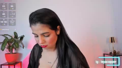 Leya online show from July 23, 11:35 pm