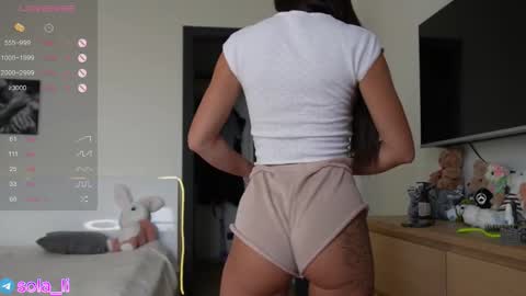 Snapshot of leyla_ly chatting on October 16, 4:02 am Leyla ly Ill be here Tuesday Thursday Friday Saturday Sunday online show from October 16, 4:02 am