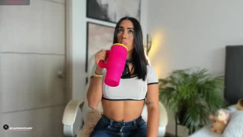 INSTA leylasteel model         online show from October 14, 4:19 pm