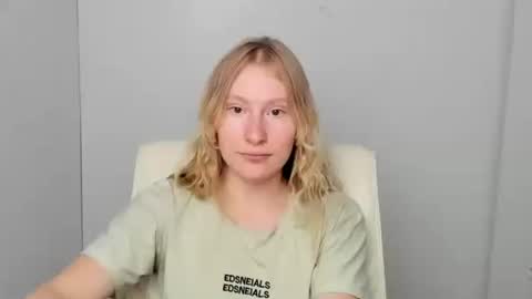 Leyla online show from September 10, 11:21 am