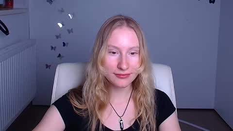 Leyla online show from September 13, 5:13 pm