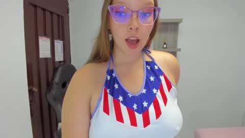   online show from January 11, 3:52 pm