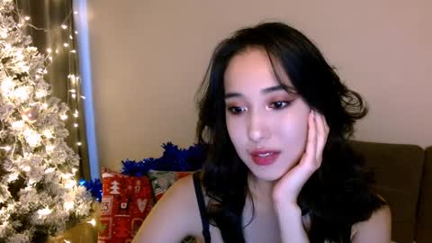 Snapshot of li_noen chatting on December 19, 8:56 am Li online show from December 19, 8:56 am