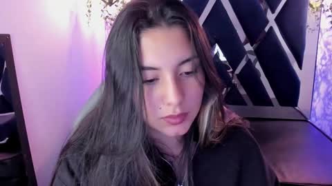 Lia  online show from February 13, 5:22 pm