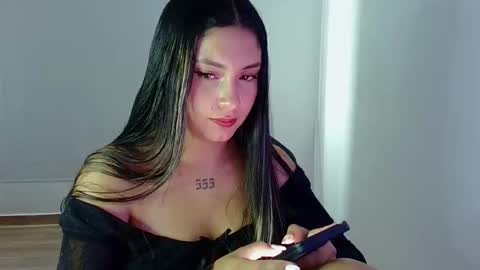 Lia  online show from February 6, 9:40 pm