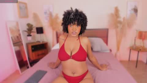 Snapshot of lia_adams17 chatting on June 5, 6:52 am lia_adams17 online show from June 5, 6:52 am