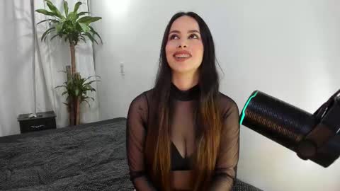 Lia y Felipe --  online show from February 12, 11:22 pm