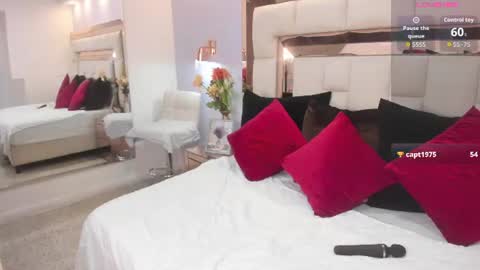 Snapshot of lia_damasco chatting on July 28, 5:34 pm Lia online show from July 28, 5:34 pm
