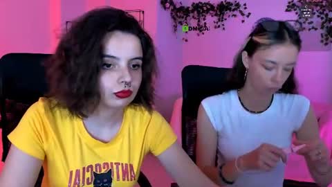 Snapshot of lia_dream_ chatting on July 30, 8:46 am lia_dream_ online show from July 30, 8:46 am