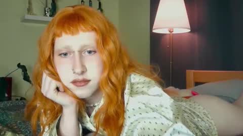 Snapshot of lia_grl chatting on April 2, 11:02 pm lia_grl online show from April 2, 11:02 pm