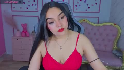 Snapshot of lia_harper_t chatting on May 3, 2:39 am lia_harper_t online show from May 3, 2:39 am