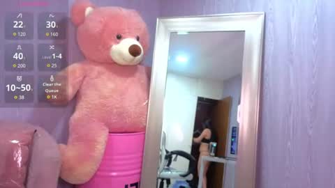 Snapshot of lia_harper_t chatting on July 24, 3:15 am lia_harper_t online show from July 24, 3:15 am