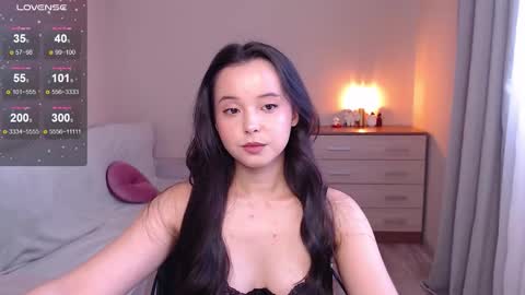 Snapshot of lia_hetty chatting on September 12, 11:21 am L I A online show from September 12, 11:21 am