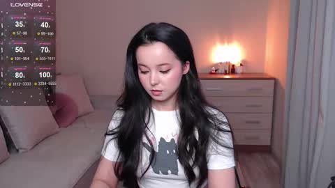 L I A online show from November 14, 1:21 pm