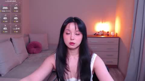 L I A online show from March 16, 1:48 pm