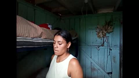 Lia online show from December 18, 8:04 pm