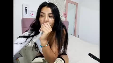 Lia online show from January 17, 7:02 am