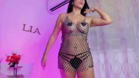 Snapshot of lia_johnsonn chatting on March 11, 11:27 am Lia Jhonson online show from March 11, 11:27 am