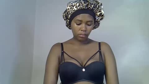 lia online show from September 22, 1:40 am