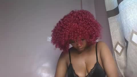 lia online show from January 14, 6:52 am