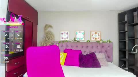 lia online show from January 19, 12:42 pm