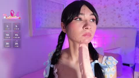 Snapshot of lia_kitty0 chatting on February 23, 7:11 pm lia kitty0 online show from February 23, 7:11 pm