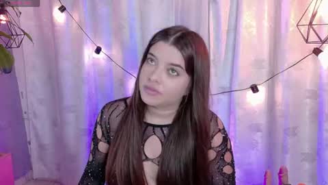 lia_little18 online show from July 26, 9:00 pm