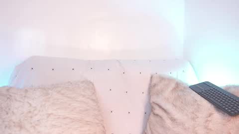 liaa online show from February 5, 12:37 am