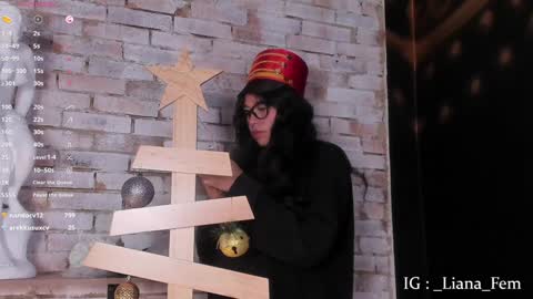 Liana online show from December 5, 2:22 pm