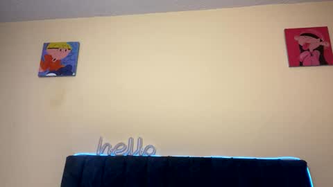 Little Queen Lia  online show from March 8, 2:04 am