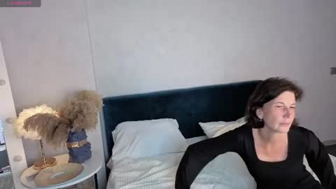 Snapshot of lia_reyn chatting on June 25, 11:59 am lia_reyn online show from June 25, 11:59 am