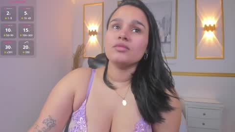 Lia  online show from May 22, 2:40 am