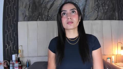 lia_sofiia online show from December 22, 9:28 am