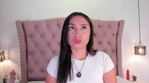 Snapshot of lia_sofiia chatting on June 14, 3:08 am lia_sofiia online show from June 14, 3:08 am