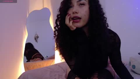 Snapshot of lia_tinez chatting on April 13, 11:21 pm Lia online show from April 13, 11:21 pm