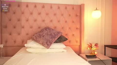 LIA  online show from July 30, 11:20 am