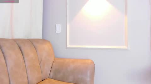 liz walton online show from December 7, 12:02 pm