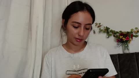   lia  online show from January 17, 6:15 am