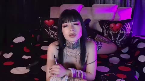 Liaa  online show from March 12, 6:44 pm