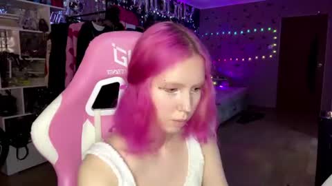 Lia online show from June 23, 1:53 pm