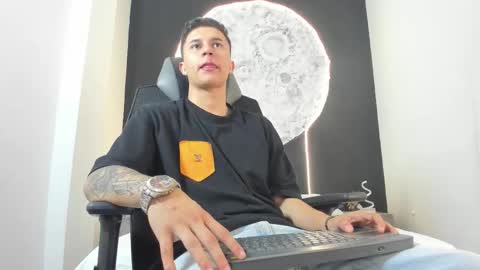 Liam Smith online show from October 20, 12:27 pm