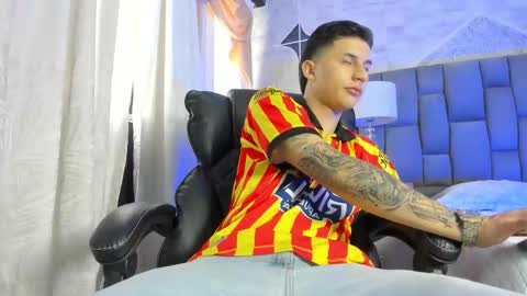 Liam Smith online show from October 21, 12:28 pm