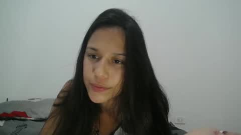 Snapshot of liadulce_ chatting on January 8, 2:14 am Lia online show from January 8, 2:14 am