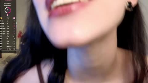 Lia  online show from November 12, 8:59 am