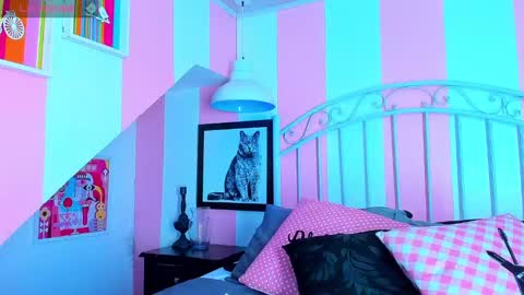 Snapshot of liah_grey8 chatting on December 17, 9:16 pm ---Liah--- online show from December 17, 9:16 pm