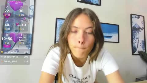 Snapshot of liah_grey8 chatting on December 31, 10:01 pm ---Liah--- online show from December 31, 10:01 pm