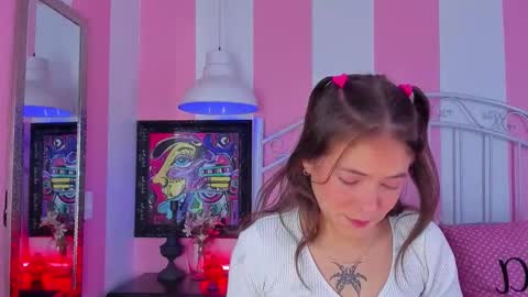 Snapshot of liah_grey8 chatting on September 15, 9:48 pm ---Liah--- online show from September 15, 9:48 pm