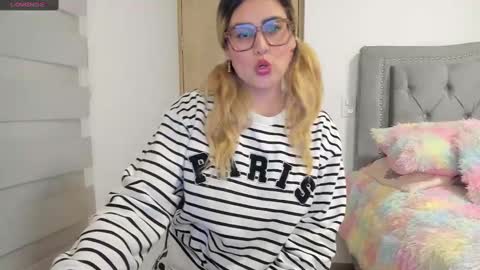 Lia  online show from January 15, 2:27 am